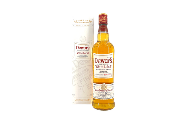 Dewar's White Label Blended Scotch Whisky alc.40.0% 750ml – uMart Singapore